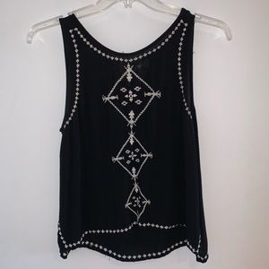 Black tank with white stitching pattern!